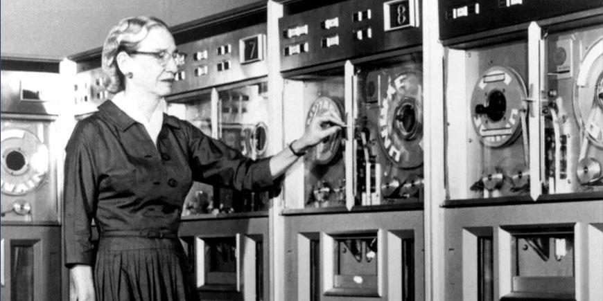 Grace Hopper. Crediti fotografici: Computer History Museum